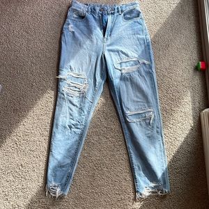 American Eagle light wash jeans